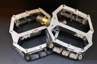 2020-Nukeproof-Horizon-2-flat-pedals-100.jpg 2020-Nukeproof-Horizon-2-flat-pedals-100.jpg