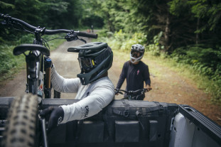 2021 specialized gambit cover.jpg 2021 specialized gambit cover.jpg