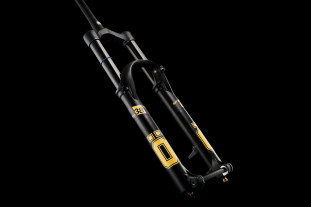 2022 Ohlins rxf38 m.2 hero.jpg 2022 Ohlins rxf38 m.2 hero.jpg