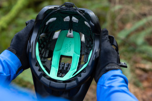 2022 lazer kineticore helmet mtb.jpg 2022 lazer kineticore helmet mtb.jpg