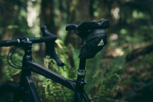 2022 pnw components satellite saddle bag hero.jpg 2022 pnw components satellite saddle bag hero.jpg