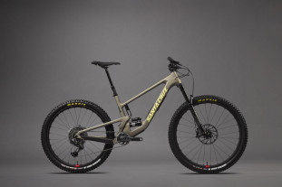 2022 santa cruz 5010 hero.jpg 2022 santa cruz 5010 hero.jpg