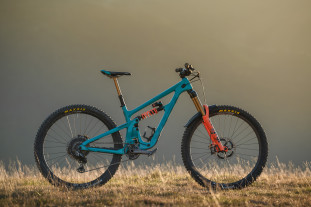 2022 yeti sb160 hero.jpg 2022 yeti sb160 hero.jpg
