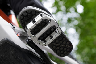 2023 canyon performance mtb flat pedals hero 2.jpg 2023 canyon performance mtb flat pedals hero 2.jpg