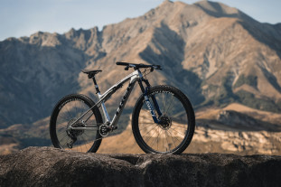 2023 trek supercaliber hero.jpg 2023 trek supercaliber hero.jpg