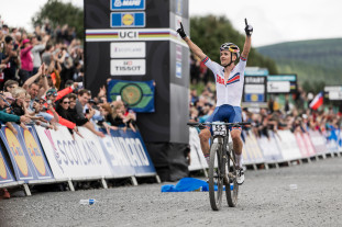 2023 uci world champ xco pidcock.jpg 2023 uci world champ xco pidcock.jpg