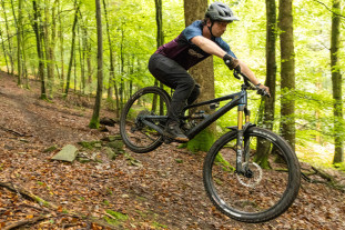 2023 yt industries jeffsy gen 3 header.jpg 2023 yt industries jeffsy gen 3 header.jpg