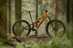 2024 canyon spec on fly hero.jpg 2024 canyon spec on fly hero.jpg