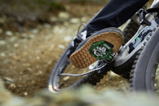 2024 oneup clip pedals hero 2.jpg 2024 oneup clip pedals hero 2.jpg