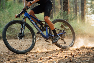 2024 orbea oiz riding.jpg 2024 orbea oiz riding.jpg