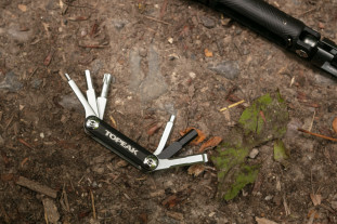 2024 topeak bb hide n tool tool.jpg 2024 topeak bb hide n tool tool.jpg