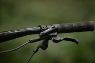 2024 trek top fuel 8 brake lever.jpg 2024 trek top fuel 8 brake lever.jpg
