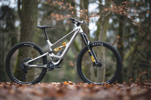 2024 yt industries core 5 hero.jpg 2024 yt industries core 5 hero.jpg