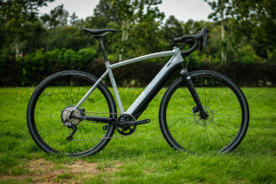 Cairn Cycles E-Adventure V2 700C Detail-3.jpg Cairn Cycles E-Adventure V2 700C Detail-3.jpg