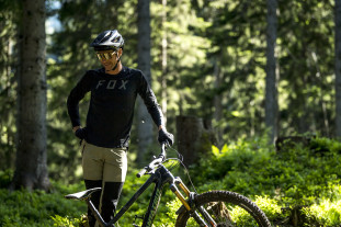 Fox Flexair Pro clothes Leogang-586 copy.jpg Fox Flexair Pro clothes Leogang-586 copy.jpg
