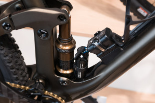 Fox-Live-Valve-smart-suspension-first-look-100.jpg Fox-Live-Valve-smart-suspension-first-look-100.jpg