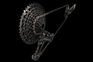 GX_Eagle_Drivetrain_Black_RearDynamic_M.jpg GX_Eagle_Drivetrain_Black_RearDynamic_M.jpg