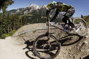 Mountain bike icons - Greg Minnaar Mountain bike icons - Greg Minnaar