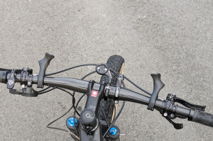 Handlebar_Clutter_Main.jpg Handlebar_Clutter_Main.jpg