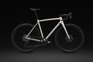 Specialized Crux DWR gravel bike Specialized Crux DWR gravel bike