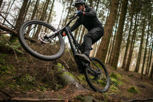 Specialized_Stumpjumper_Carbon_Comp_14.jpg Specialized_Stumpjumper_Carbon_Comp_14.jpg