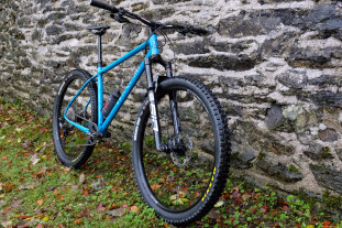 first-look-mason-raw-mountain-bike-hardtail-drive-side-2021.jpg first-look-mason-raw-mountain-bike-hardtail-drive-side-2021.jpg