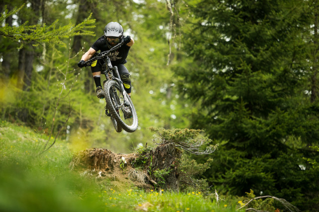 Commencal SX 4.jpg
