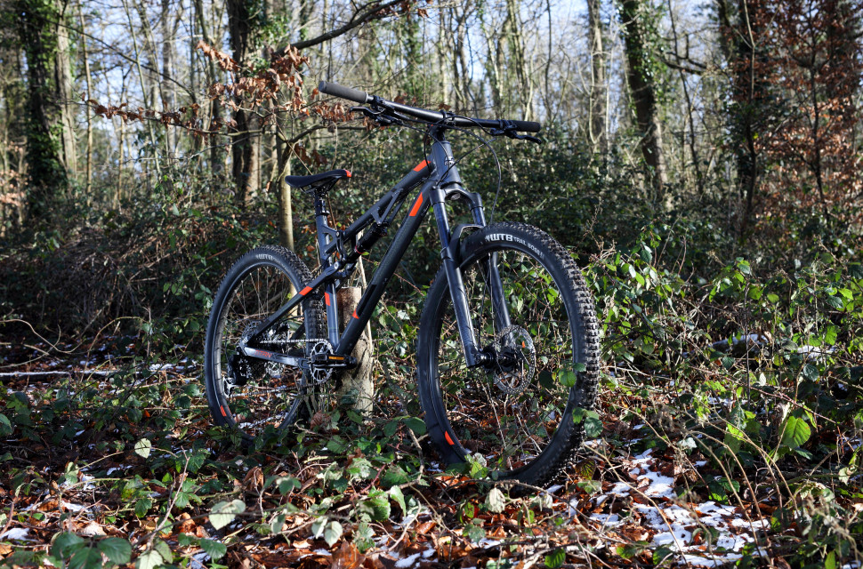 2020 Carrera Titan X hero 3q.jpg 2020 Carrera Titan X hero 3q.jpg
