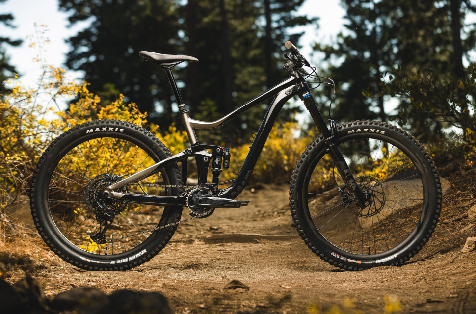 2021 Giant Trance x full suspension mountain bike 001.jpg Giant launches the all-new Trance X