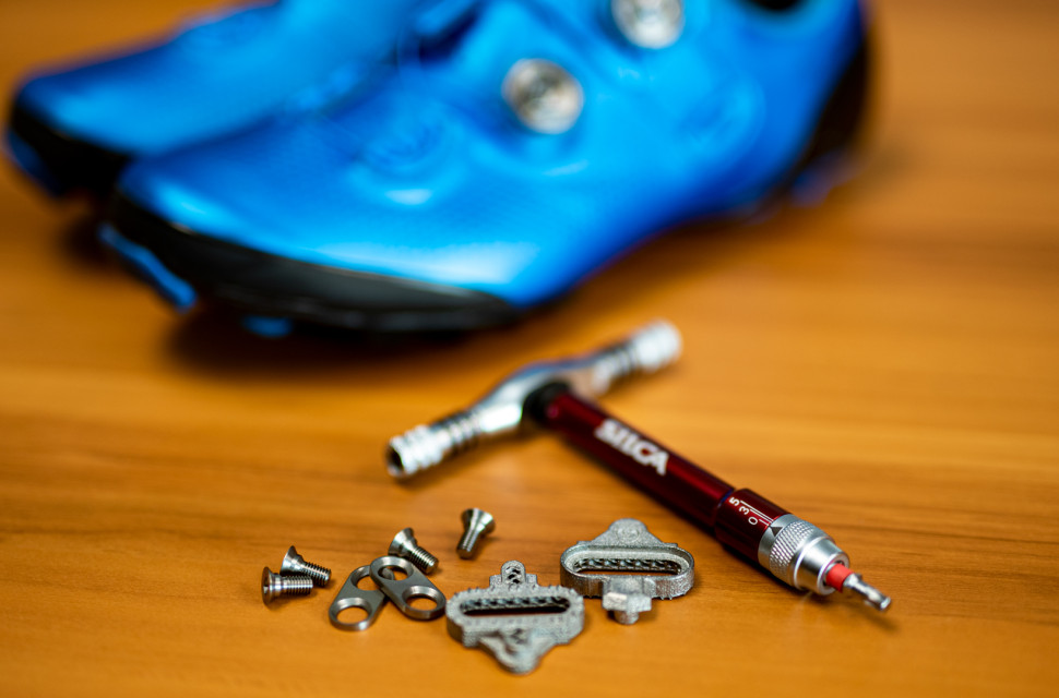 2021 silca 3d printed titanium cleat cover.jpg Silca now offers 3D printed, titanium cleats
