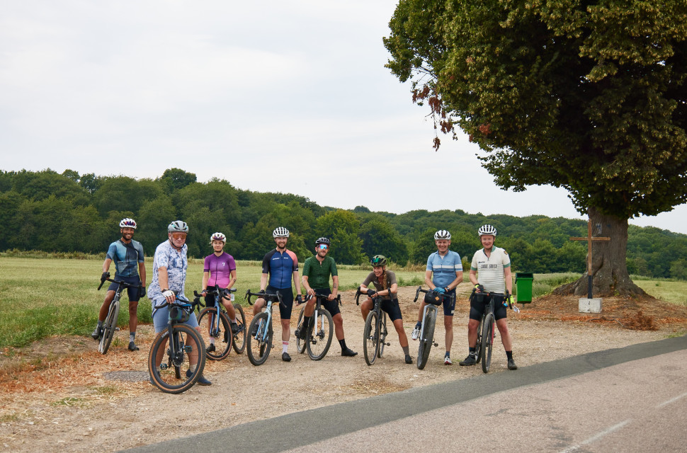 2022 Hotchillee London Paris gravel event Gravel cycling: Unsupported vs organised gravel events