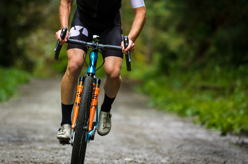 2022 Fox 32TC riding.jpg Fox ups the gravel suspension game with the 32 Taper-Cast