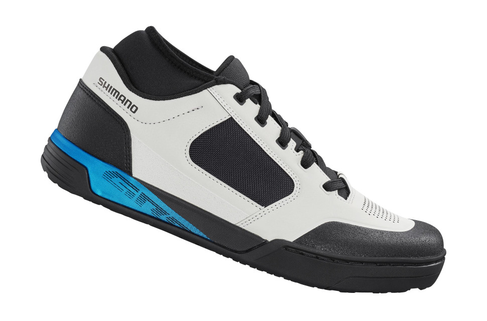 2022 Shimano gr9.jpg Shimano updates gravity and all mountain shoe lineup - Shoes get new Ultread compound