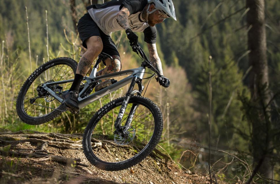 2022 YT industries Izzo_Core_2 cover.jpg YT Industries introduces the IZZO Core models
