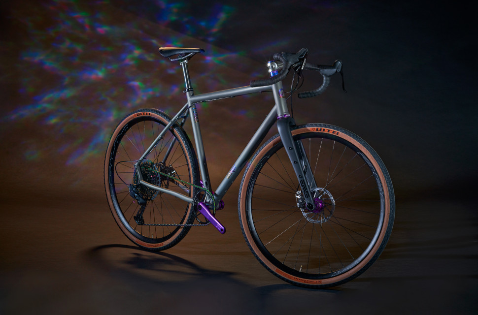 2022 esker lorax hero.jpg Esker’s Lorax Ti is a boutique gravel-travel machine