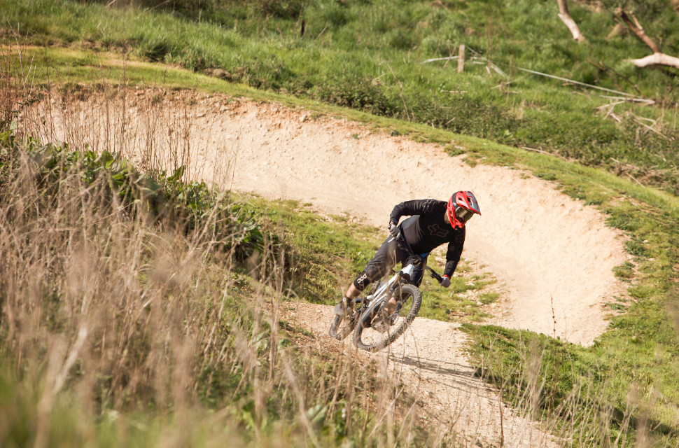 2022 flyup 417 riding.jpg Flyup 417