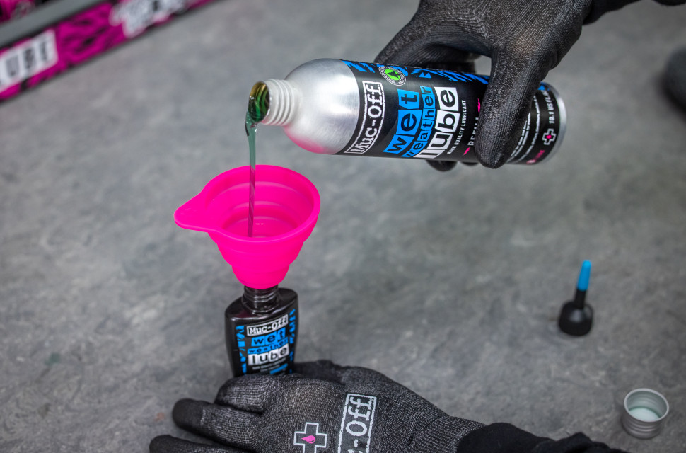 2022 muc off refillable lube hero.jpg Help the planet with Muc-Off's lube refills