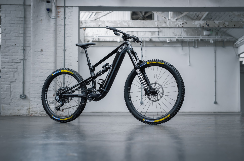 2022 nukeproof Megawatt 297 RS hero.jpg Nukeproof updates the Megawatt