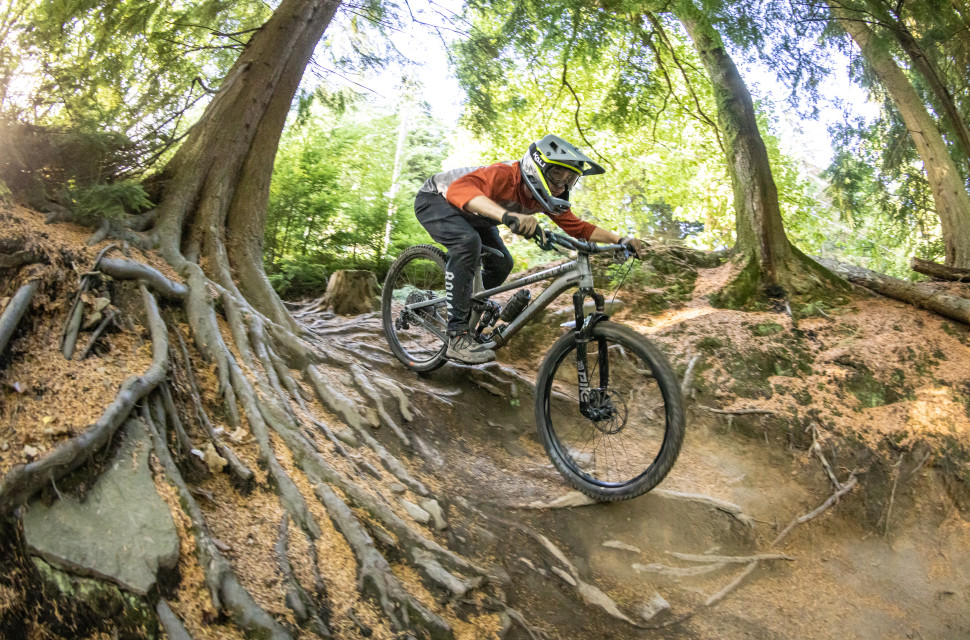 2022 privateer 141 riding 3.jpg Mountain biking on a budget - everything you need to know