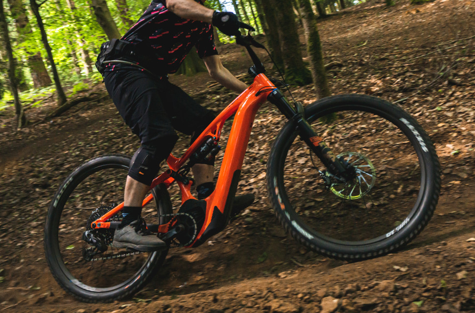 2022 whyte e-160 rsx 29 cover 2.jpg First Ride: Whyte E-160 RSX 29