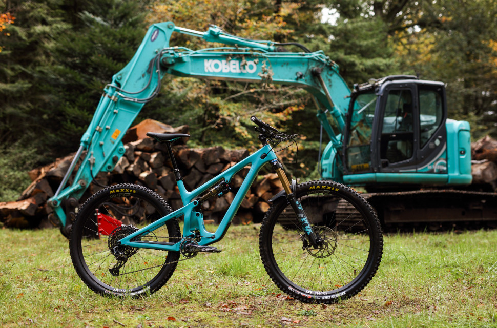 2022 yeti sb140 lr t1 hero.jpg Yeti SB140 LR T1 first-ride review