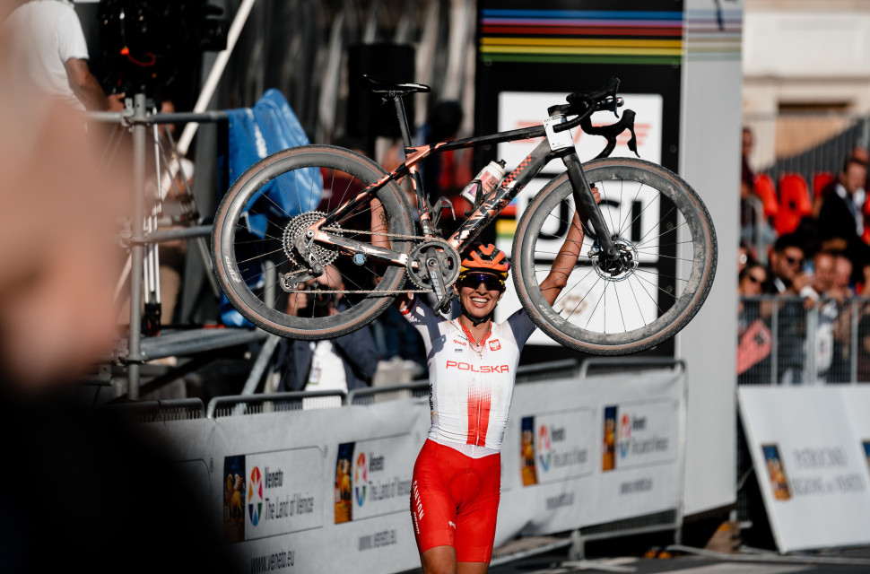 2023 UCI World Gravel Championships Italy SWPix14.jpg UCI Gravel World Championships 2023 - how the race was won