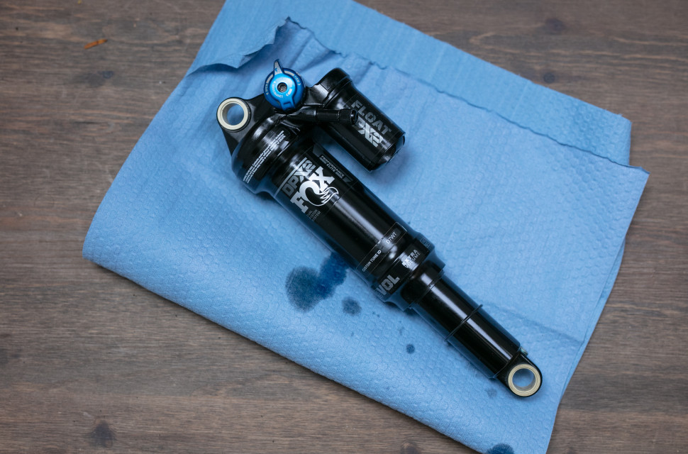 2023 air can service hero.jpg How to service your shock - tips for both Fox and RockShox