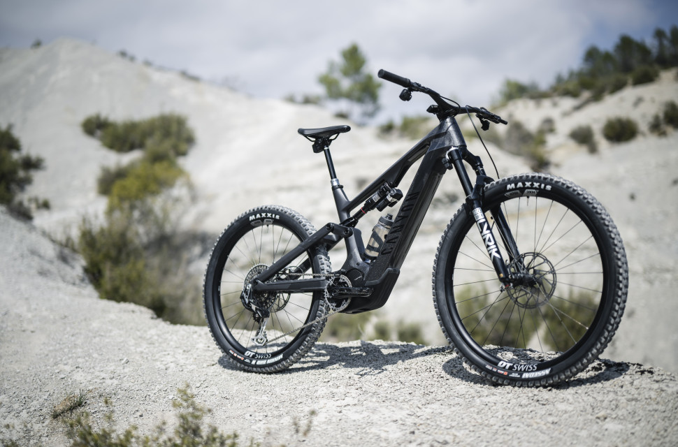 2023 canyon spectralON hero.jpg Canyon's Spectral:ON gets fresh tweaks for 2023
