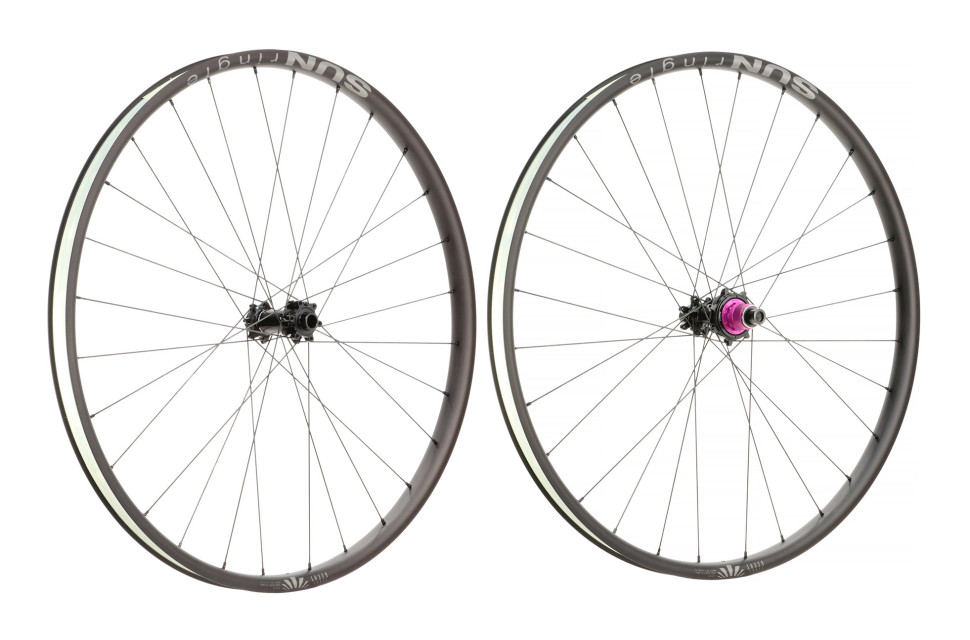 2023 sunringle SR32x Pro hero.jpg Sunringle's new SR329/327 wheels get new rim profiles