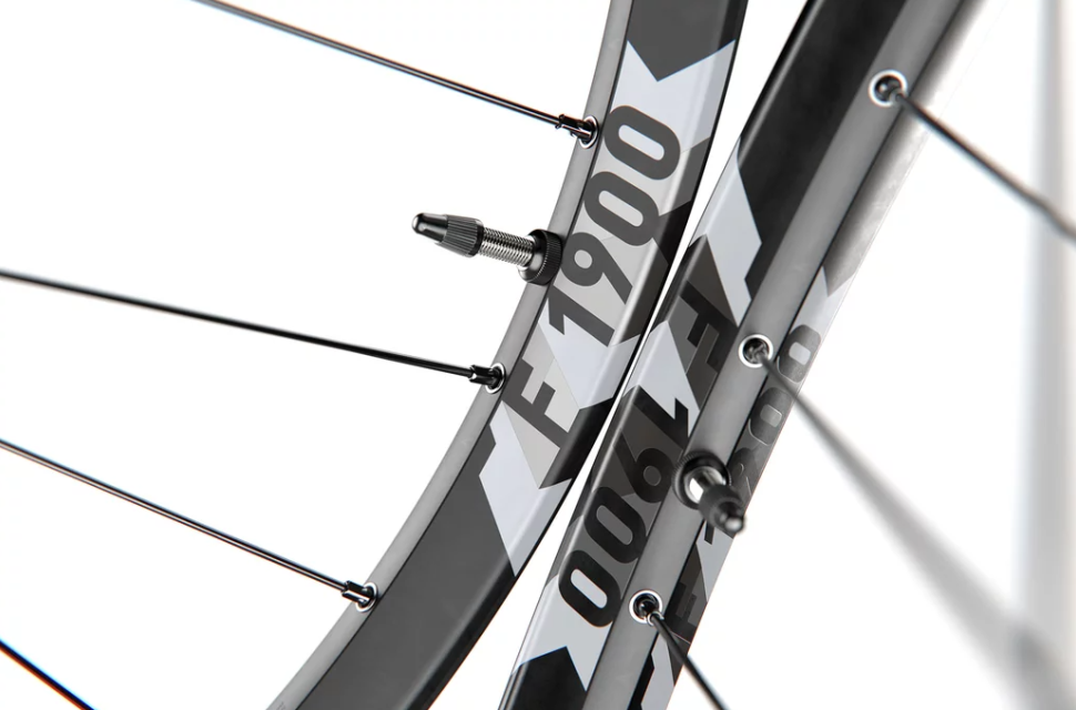2024 dt swiss f 1900 hero.png Six-bolt only, big-hitting mountain bike wheels unveiled by DT Swiss