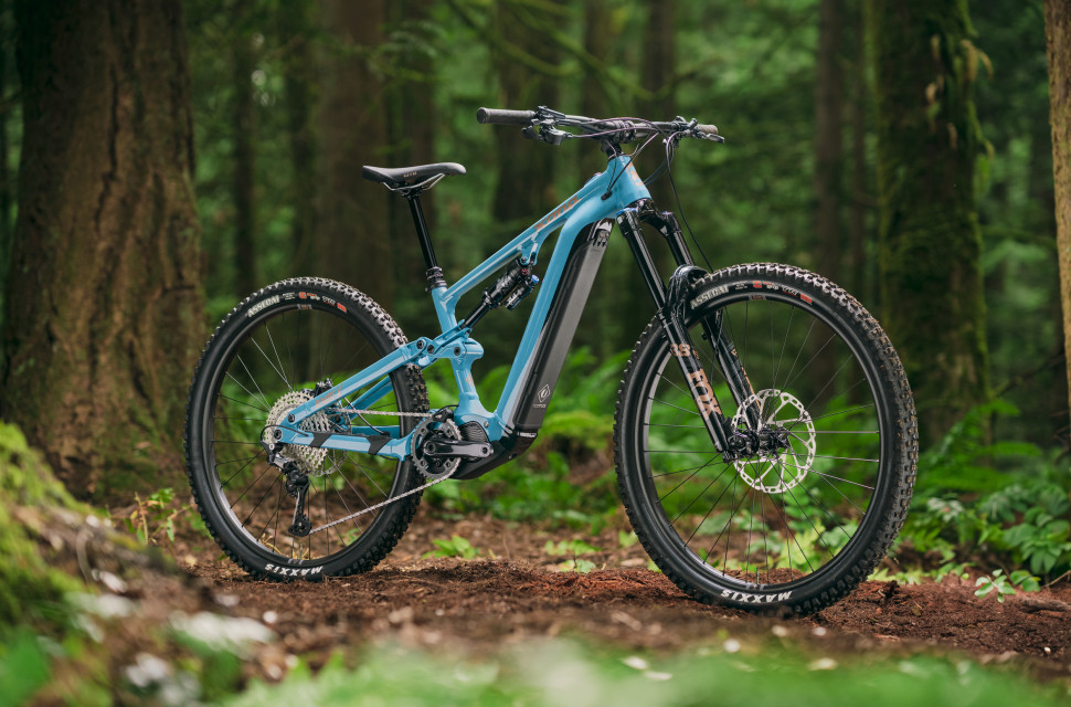 2024 kona Remote X hero.jpg Kona adds the Remote X and 160 DL to its e-mountain bike roster