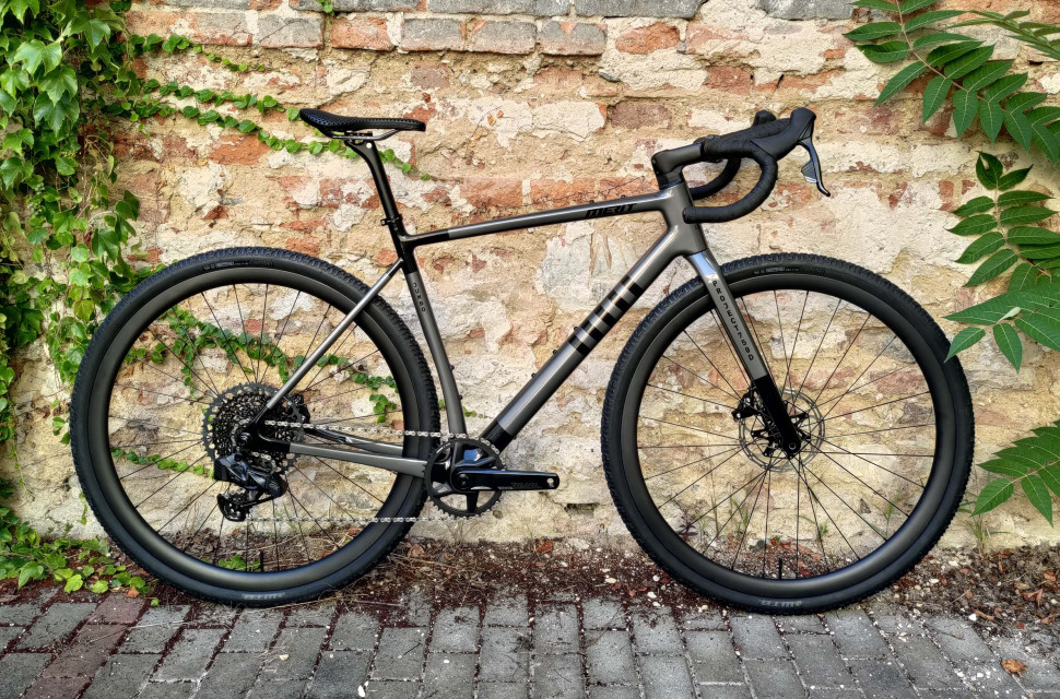 2024 merit jumbo hero.jpg Merit's Jumbo gravel bike adopts the 750d wheel standard
