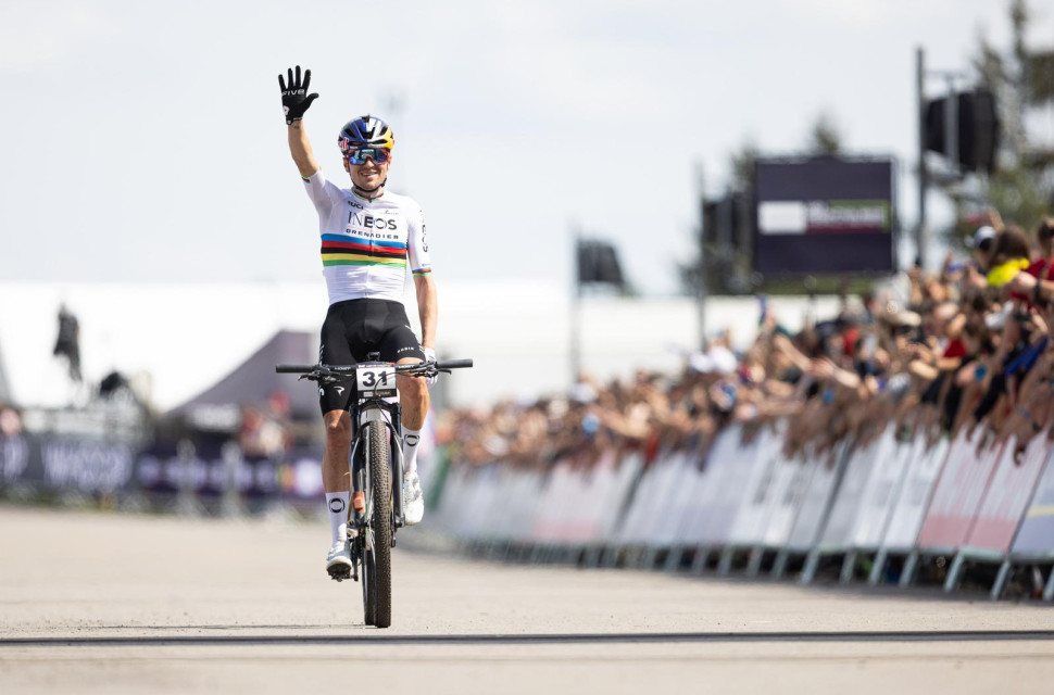 2024 pidcock riding.jpg Mountain bike racing 2024 - a year in review