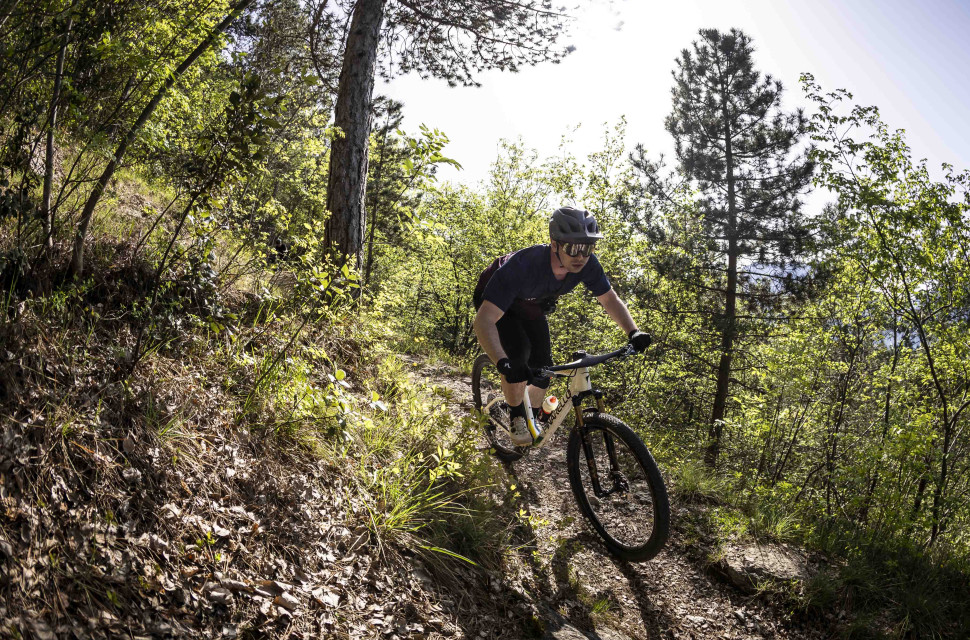 2024 pinarello dogma xc ht riding 1.jpg 2024 pinarello dogma xc ht riding 1.jpg